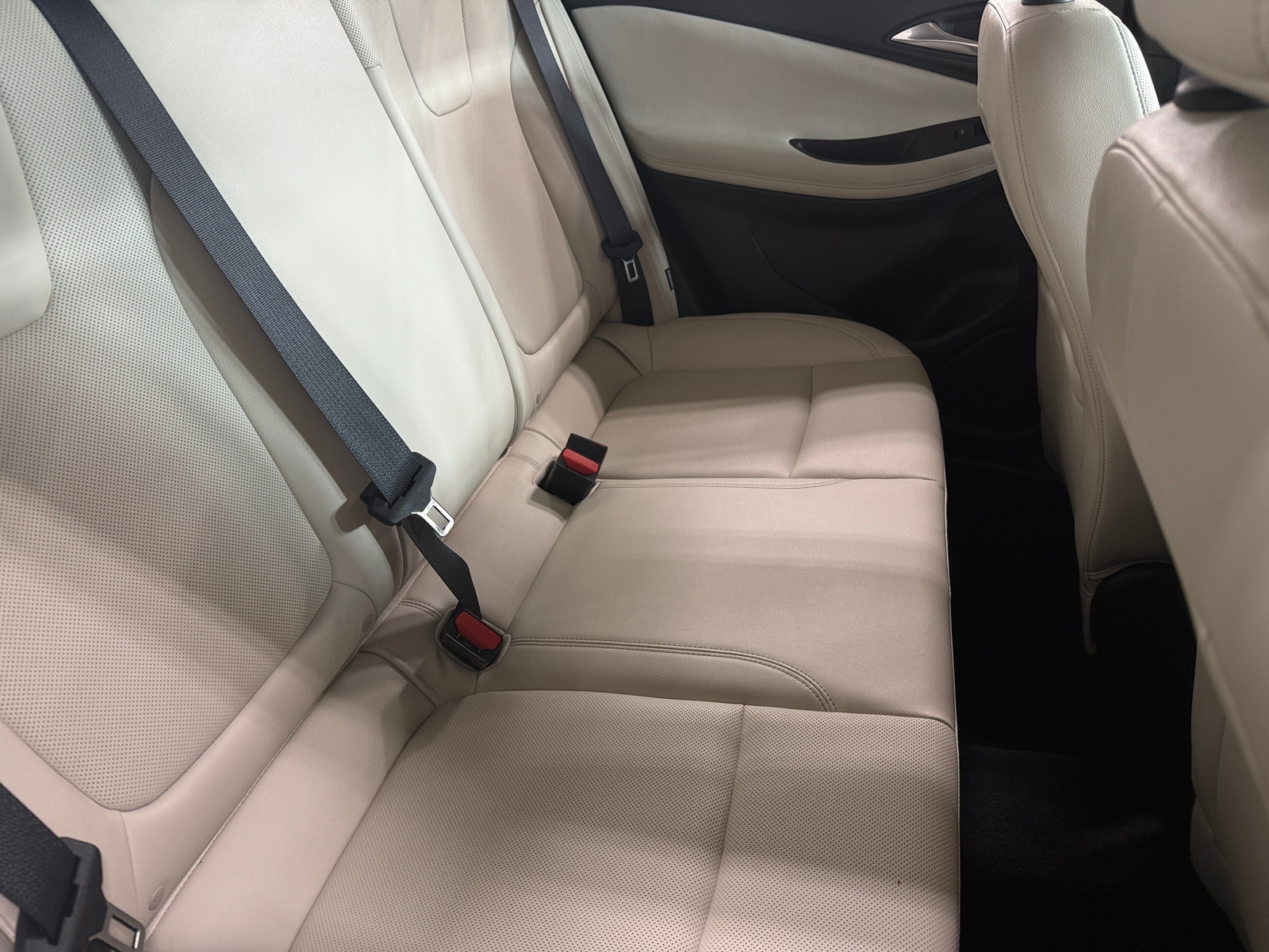 Thumbnail: 2024 Buick Encore GX - 5