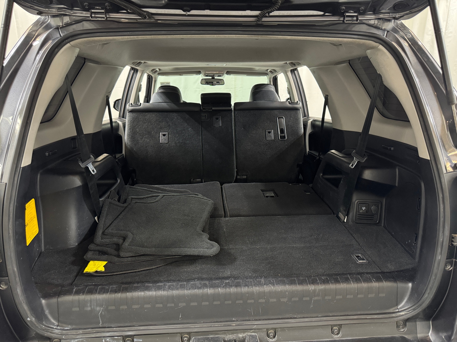 Thumbnail: 2019 Toyota 4Runner - 6