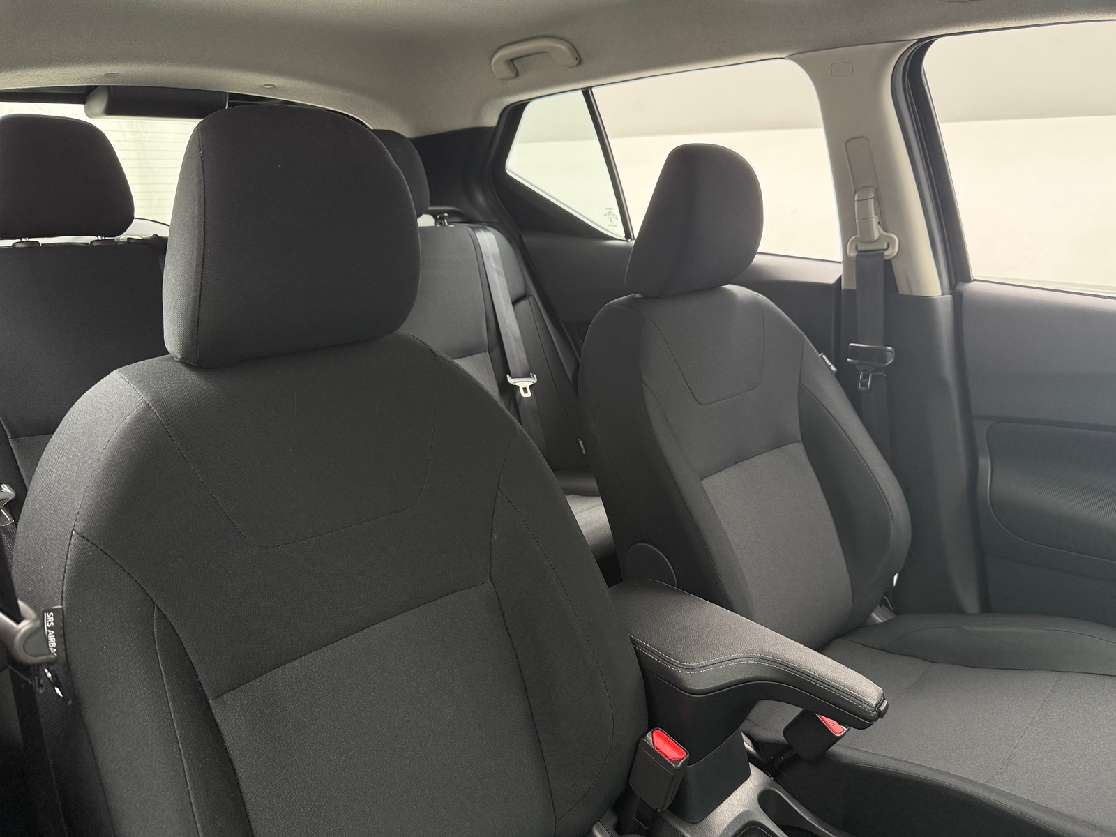 Thumbnail: 2024 Nissan Kicks - 2