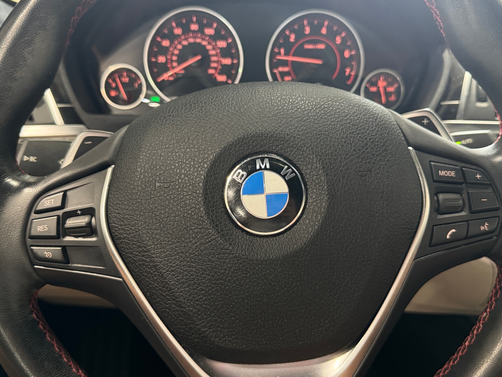 Thumbnail: 2018 BMW 4 Series - 4