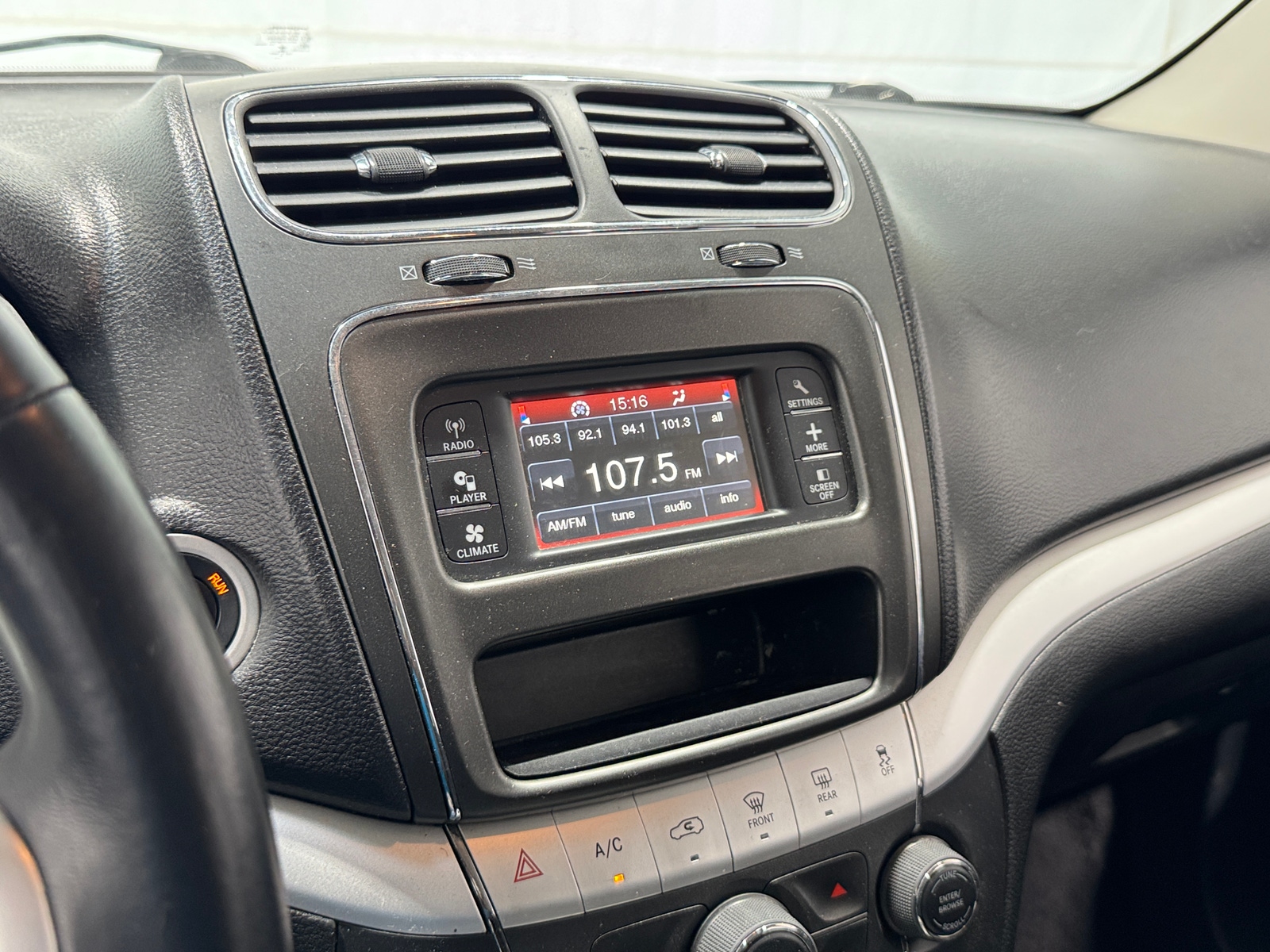 Thumbnail: 2017 Dodge Journey - 4