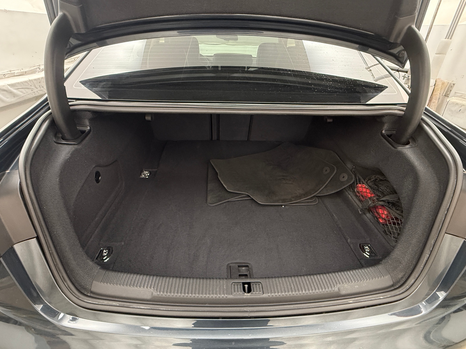 Thumbnail: 2014 Audi A6 - 6