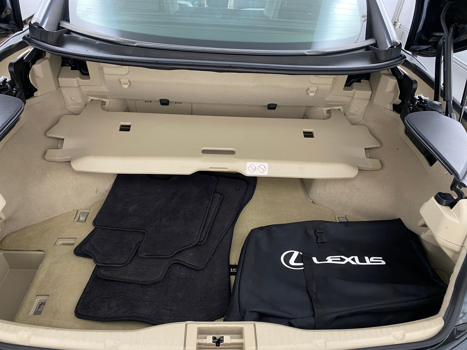 Thumbnail: 2011 Lexus IS - 5