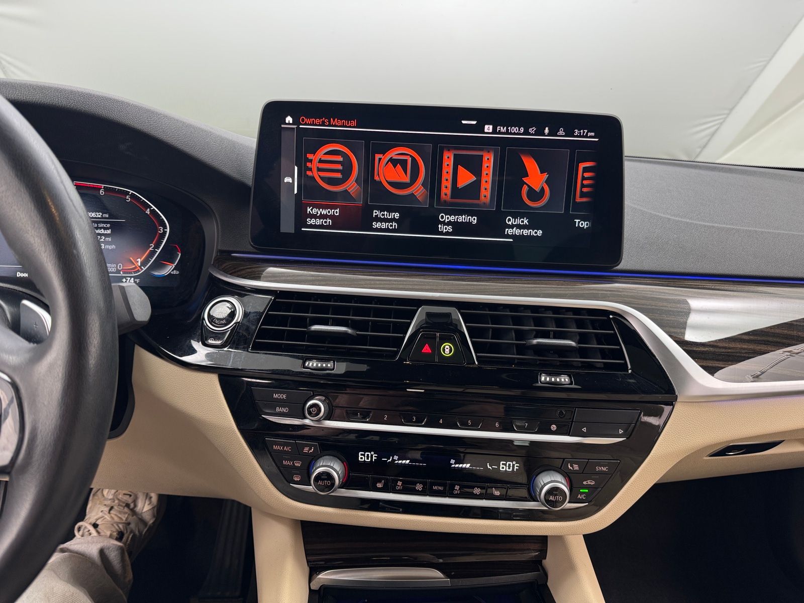 Thumbnail: 2022 BMW 5 Series - 3