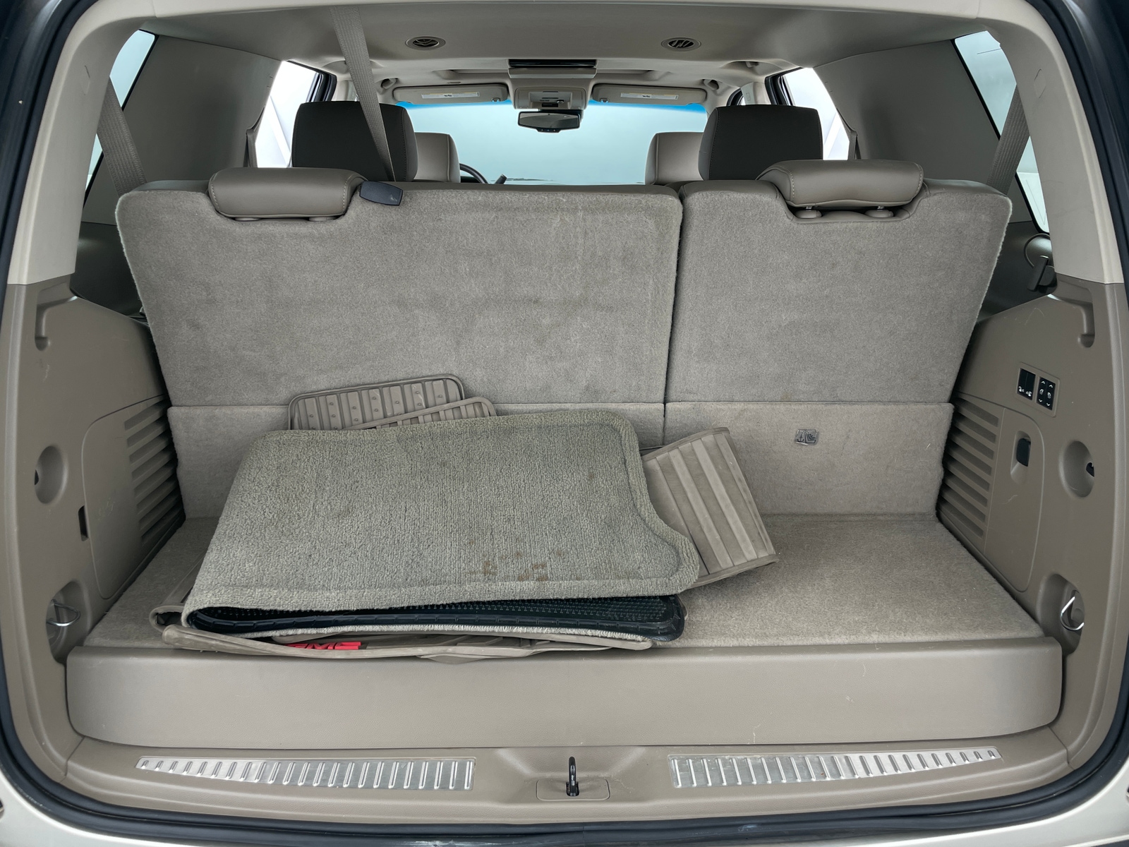 Thumbnail: 2015 GMC Yukon - 6