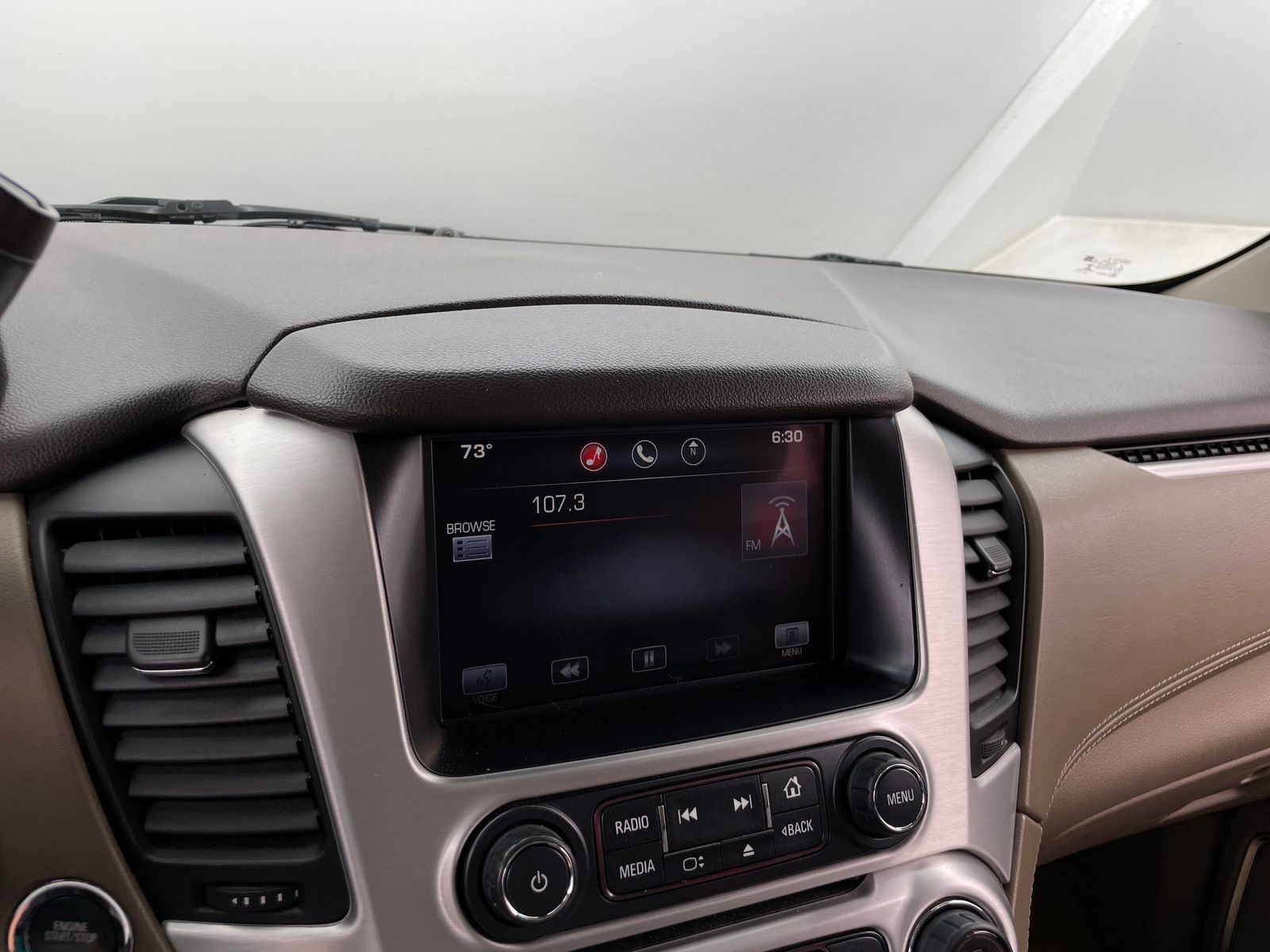 Thumbnail: 2015 GMC Yukon - 3
