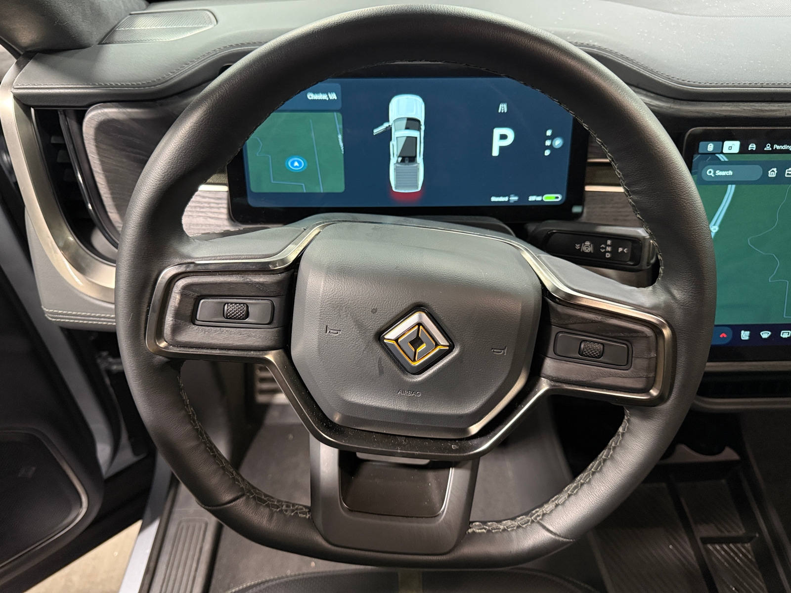Thumbnail: 2023 Rivian R1T - 4