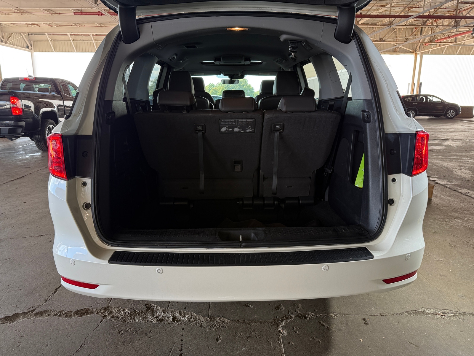 Thumbnail: 2019 Honda Odyssey - 6