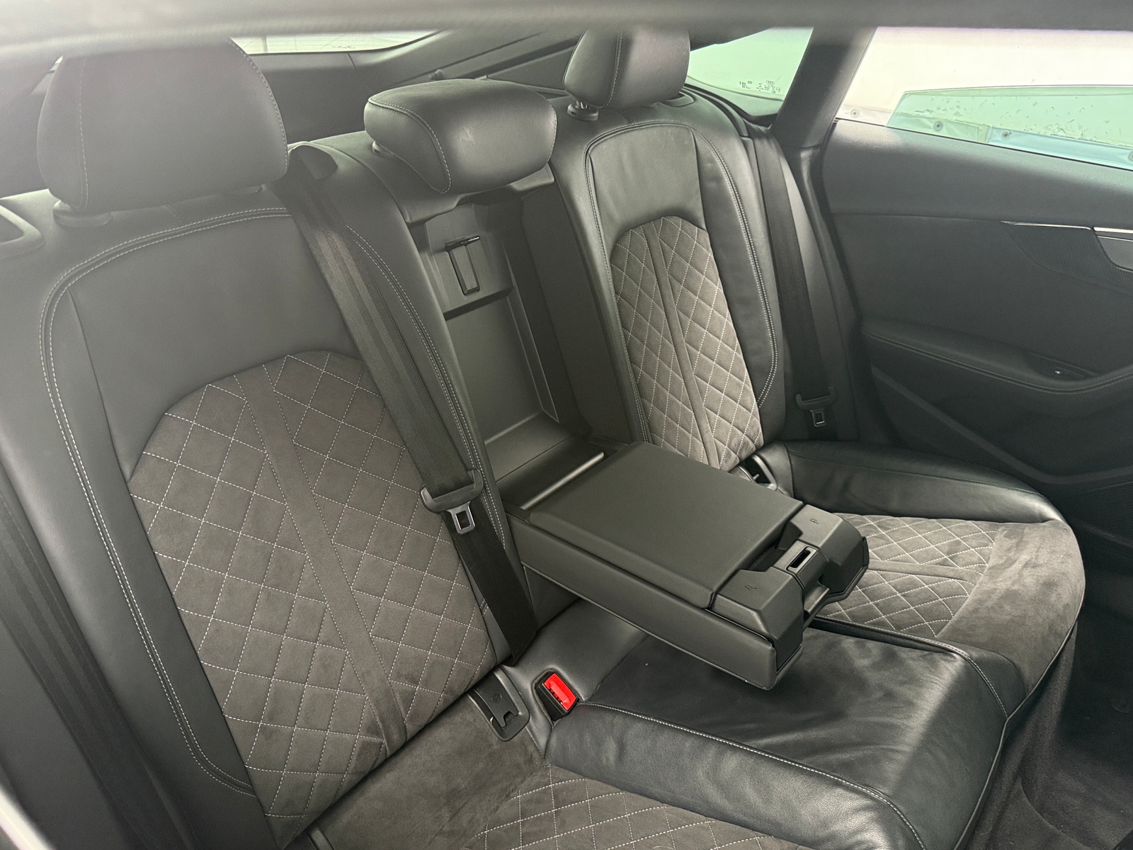 Thumbnail: 2019 Audi S5 - 5