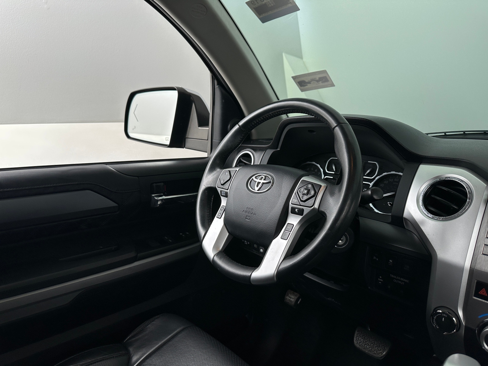 Thumbnail: 2018 Toyota Tundra - 4