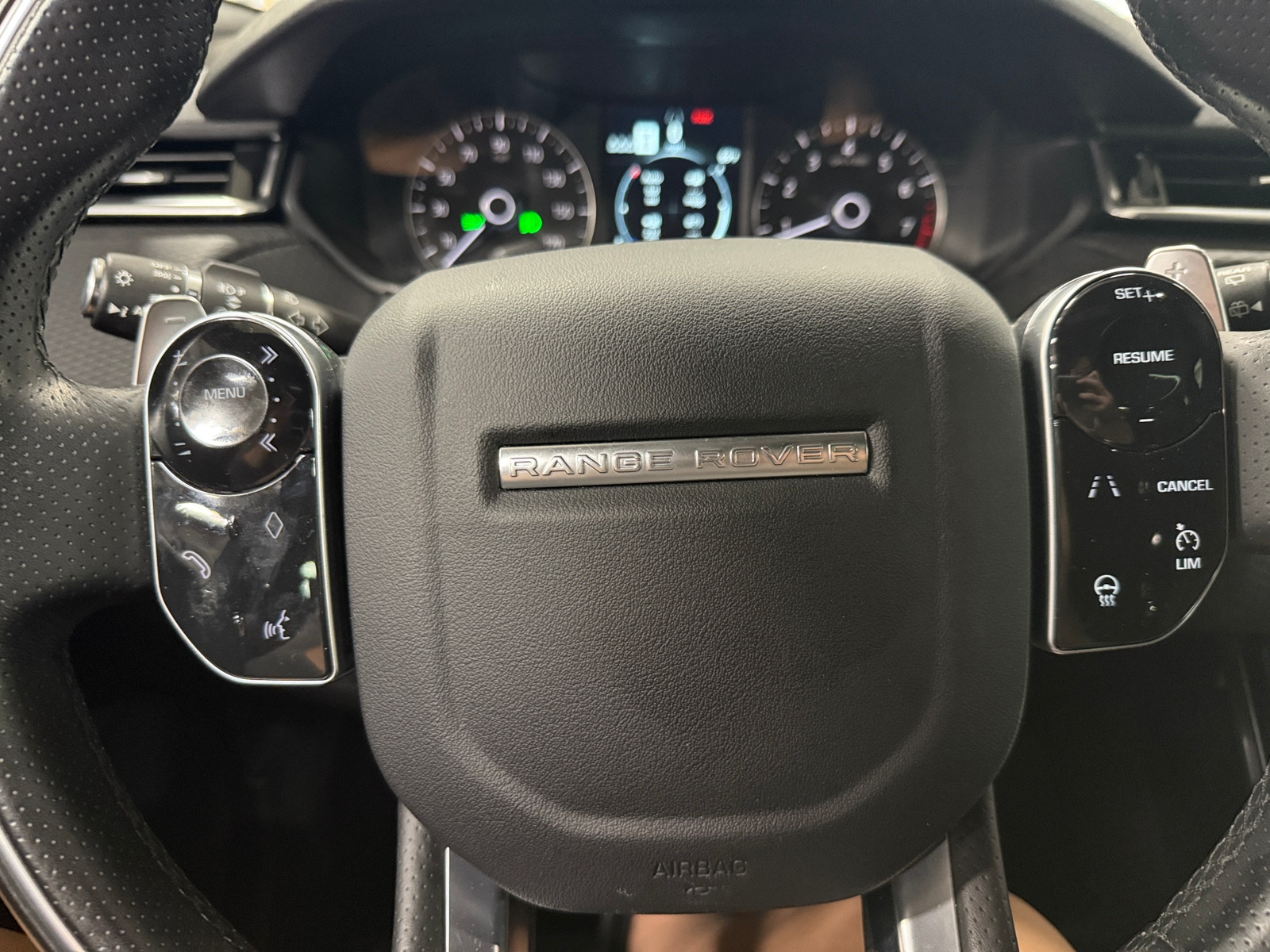 Thumbnail: 2020 Land Rover Range Rover Velar - 4