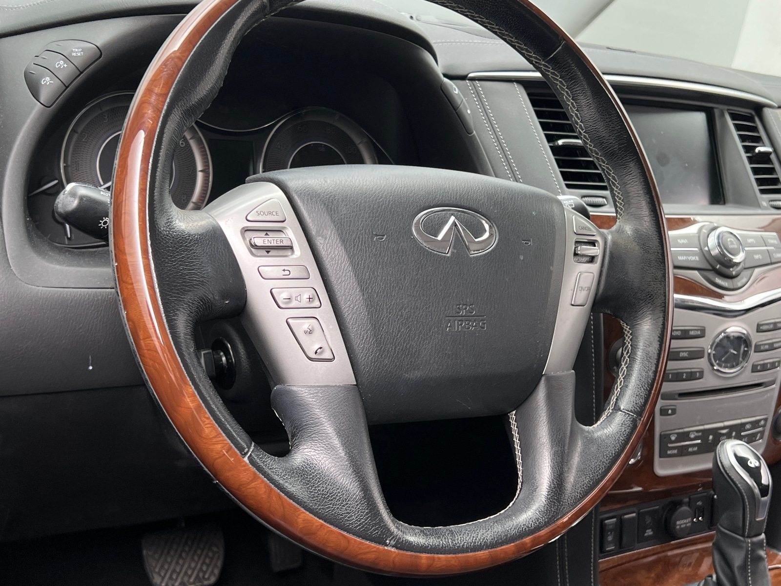 Thumbnail: 2019 INFINITI QX80 - 4