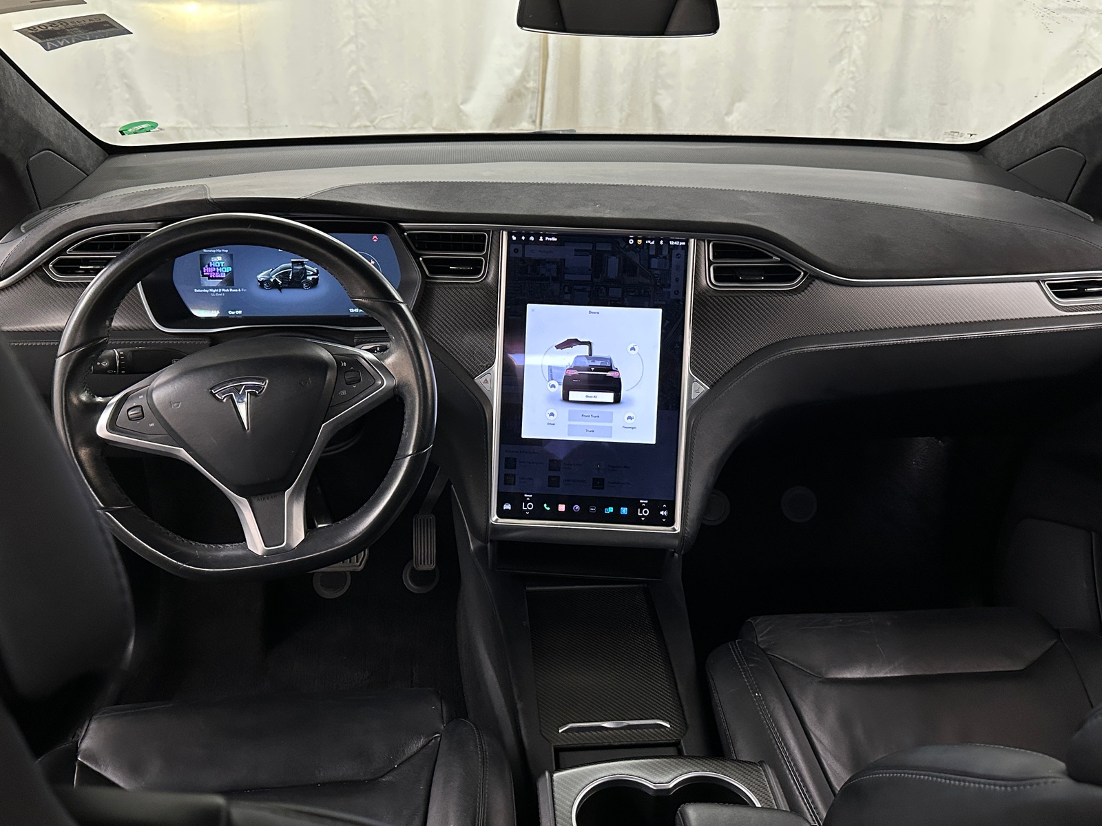 Thumbnail: 2017 Tesla Model X - 2