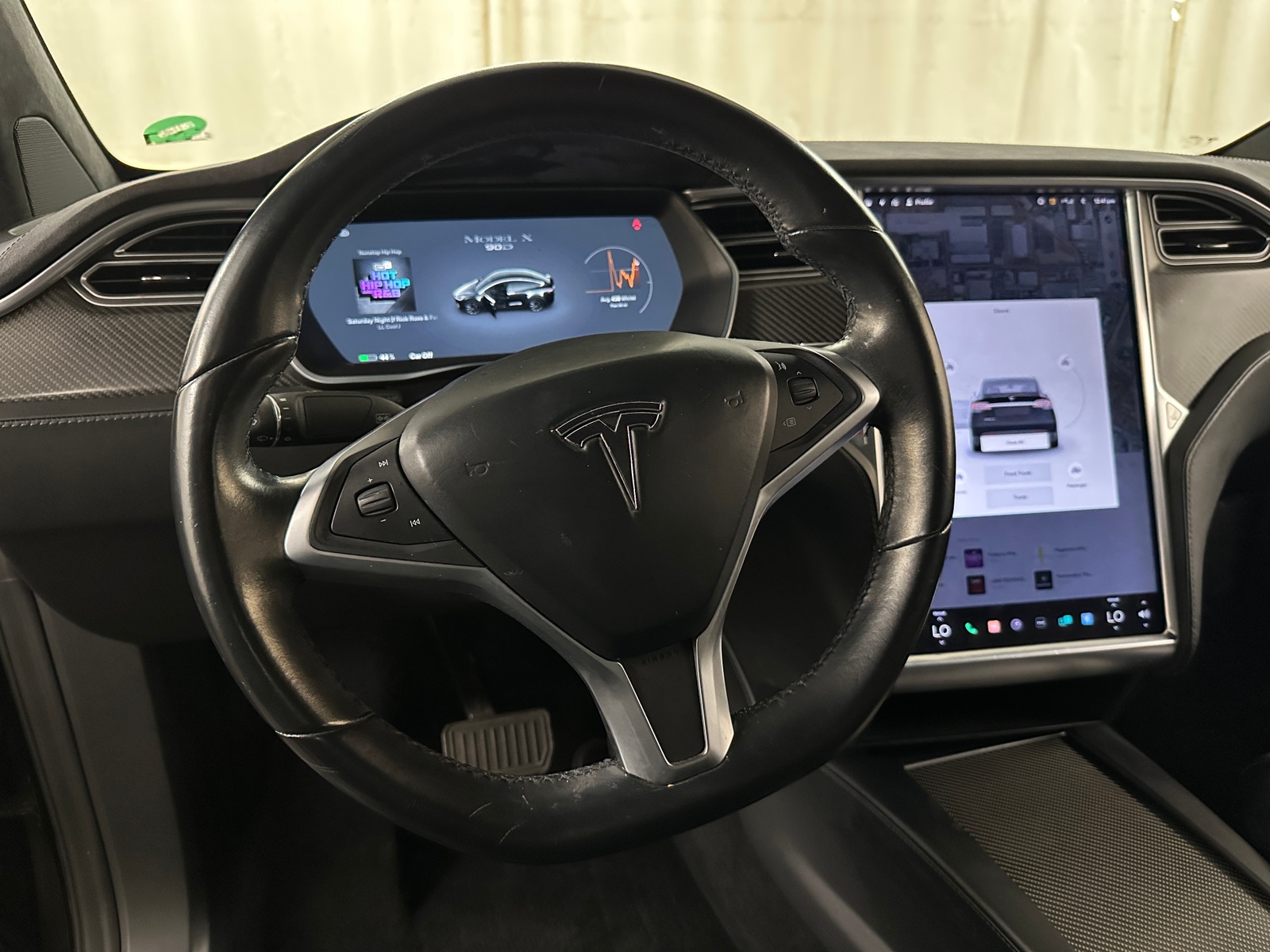Thumbnail: 2017 Tesla Model X - 4