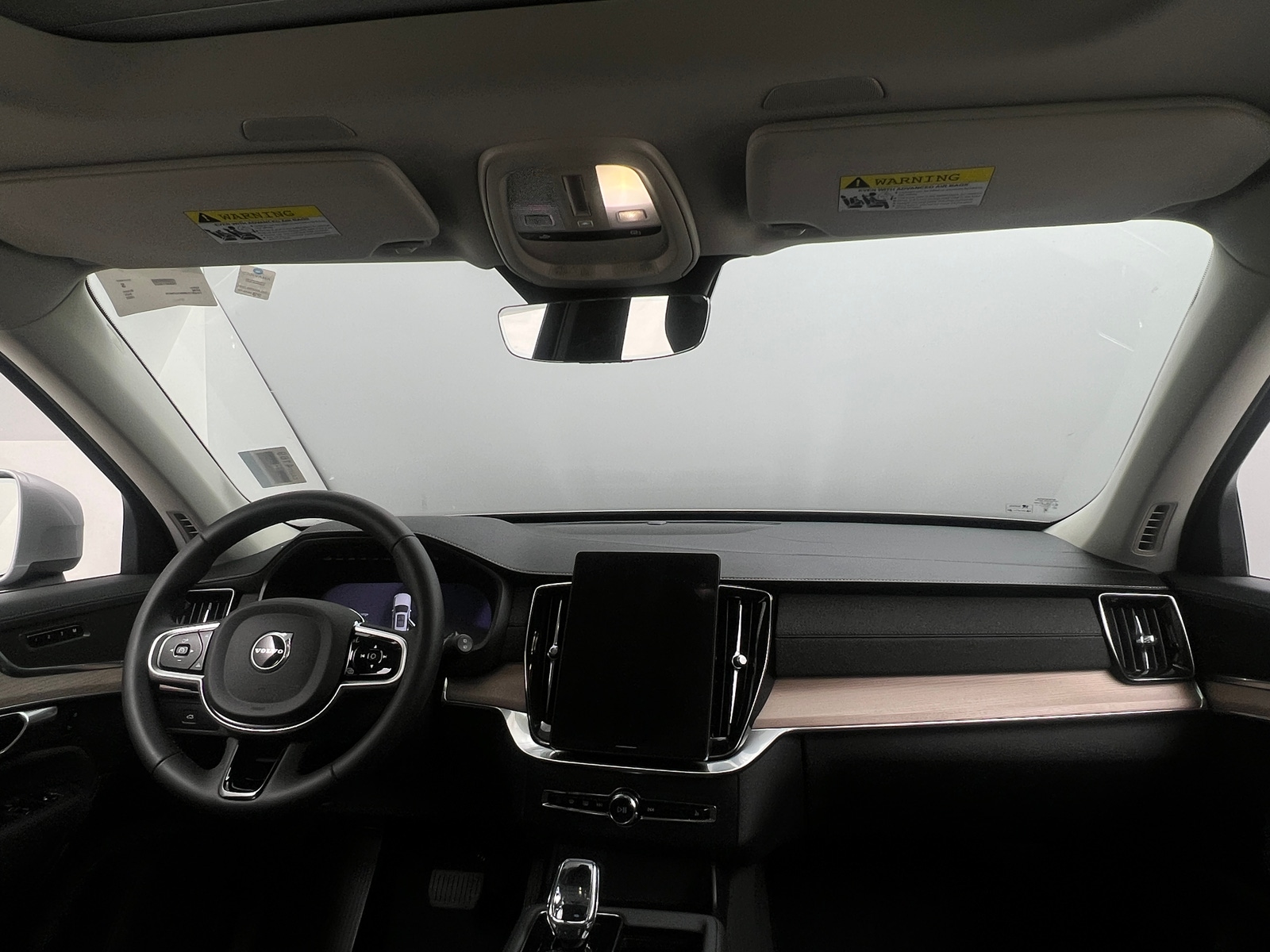 Thumbnail: 2025 Volvo XC90 - 3