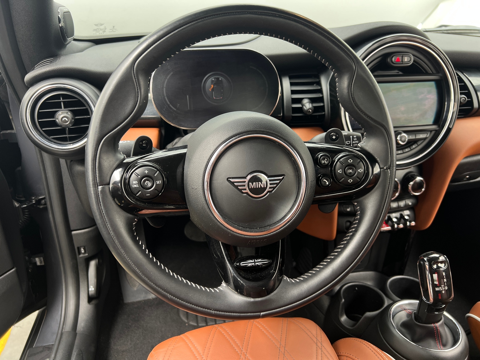Thumbnail: 2021 MINI Cooper Convertible - 4