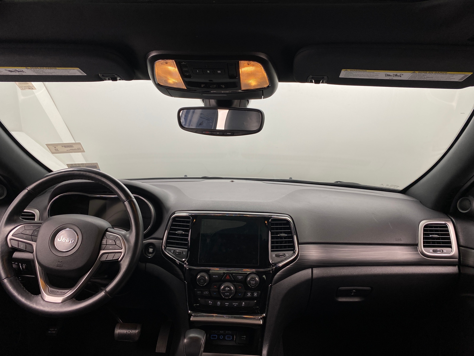 Thumbnail: 2019 Jeep Grand Cherokee - 3