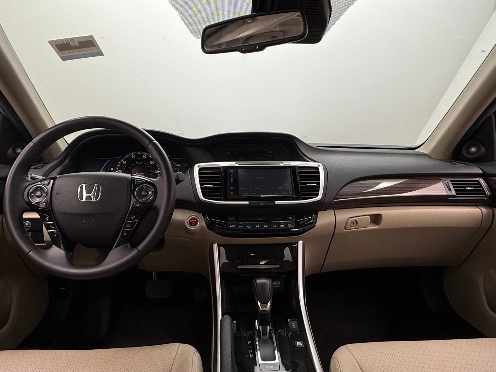 Thumbnail: 2017 Honda Accord - 2