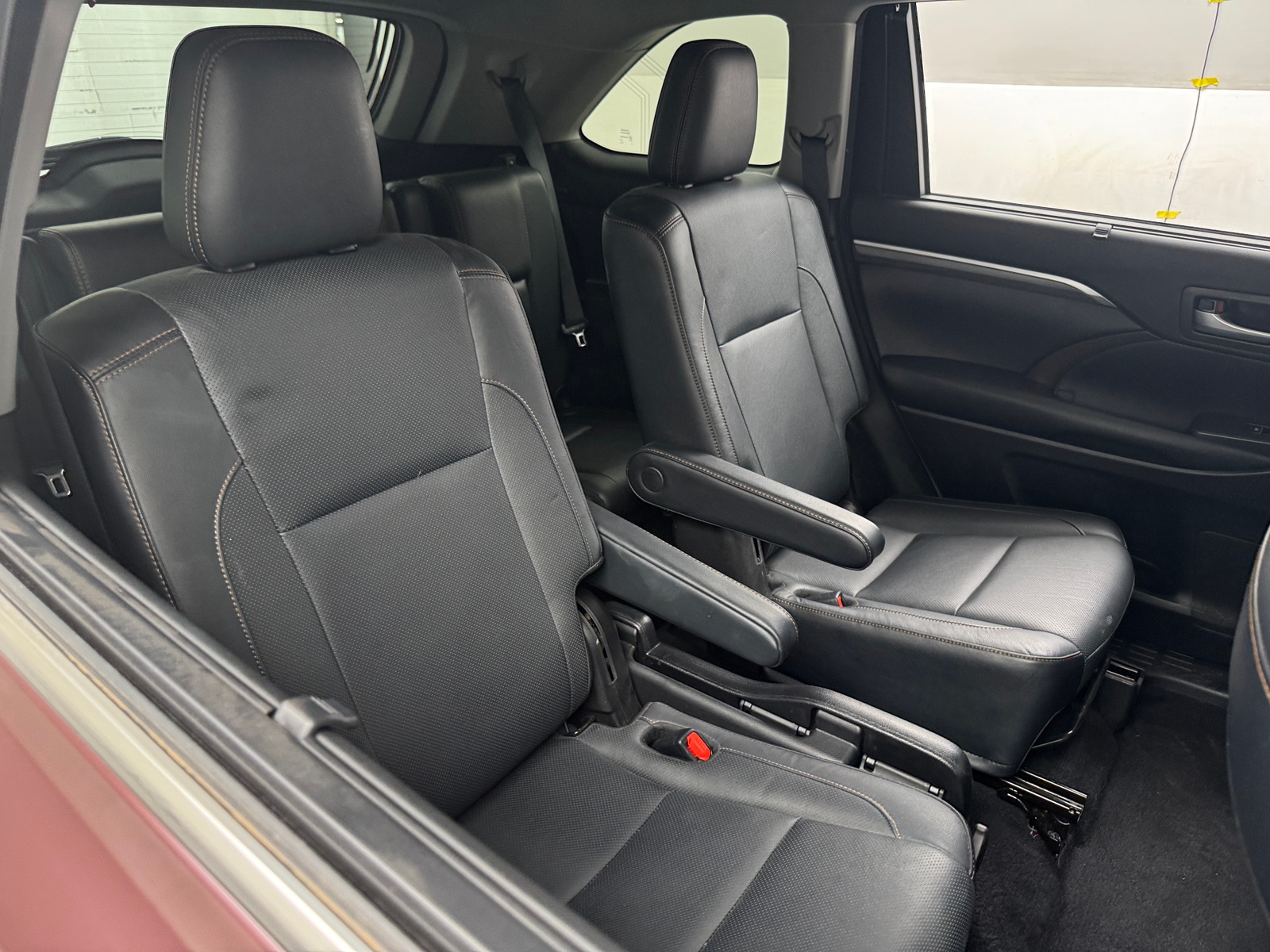 Thumbnail: 2018 Toyota Highlander - 5