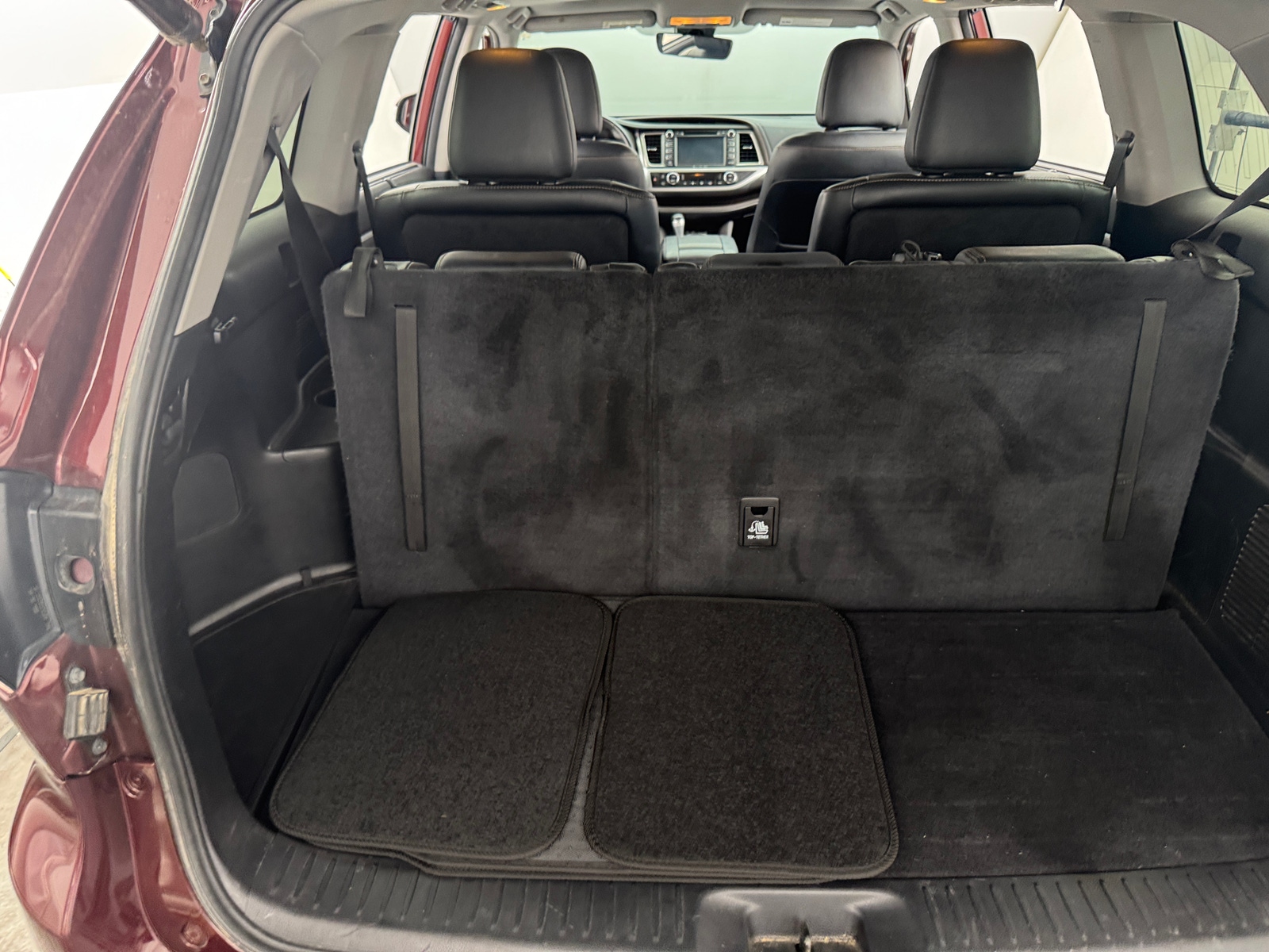 Thumbnail: 2018 Toyota Highlander - 6