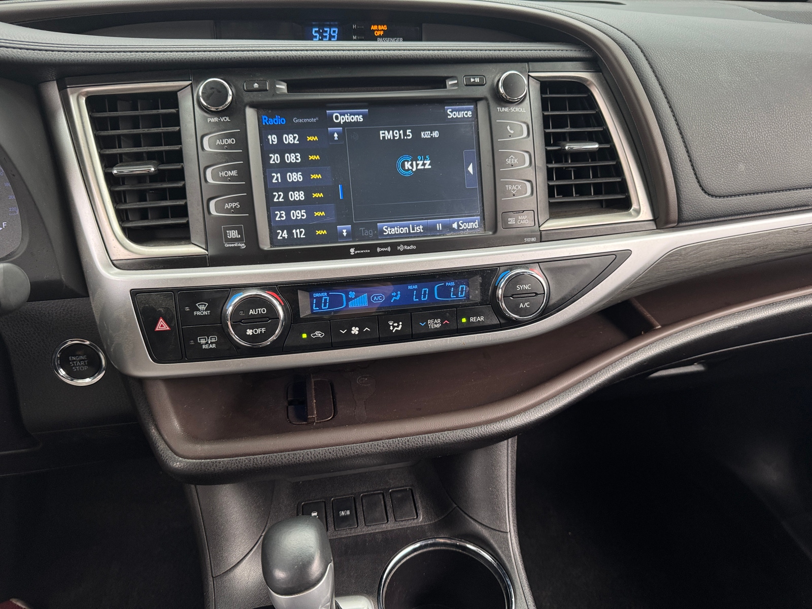 Thumbnail: 2018 Toyota Highlander - 3