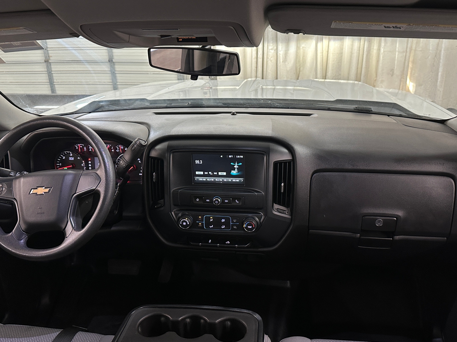 Thumbnail: 2018 Chevrolet Silverado 1500 - 3