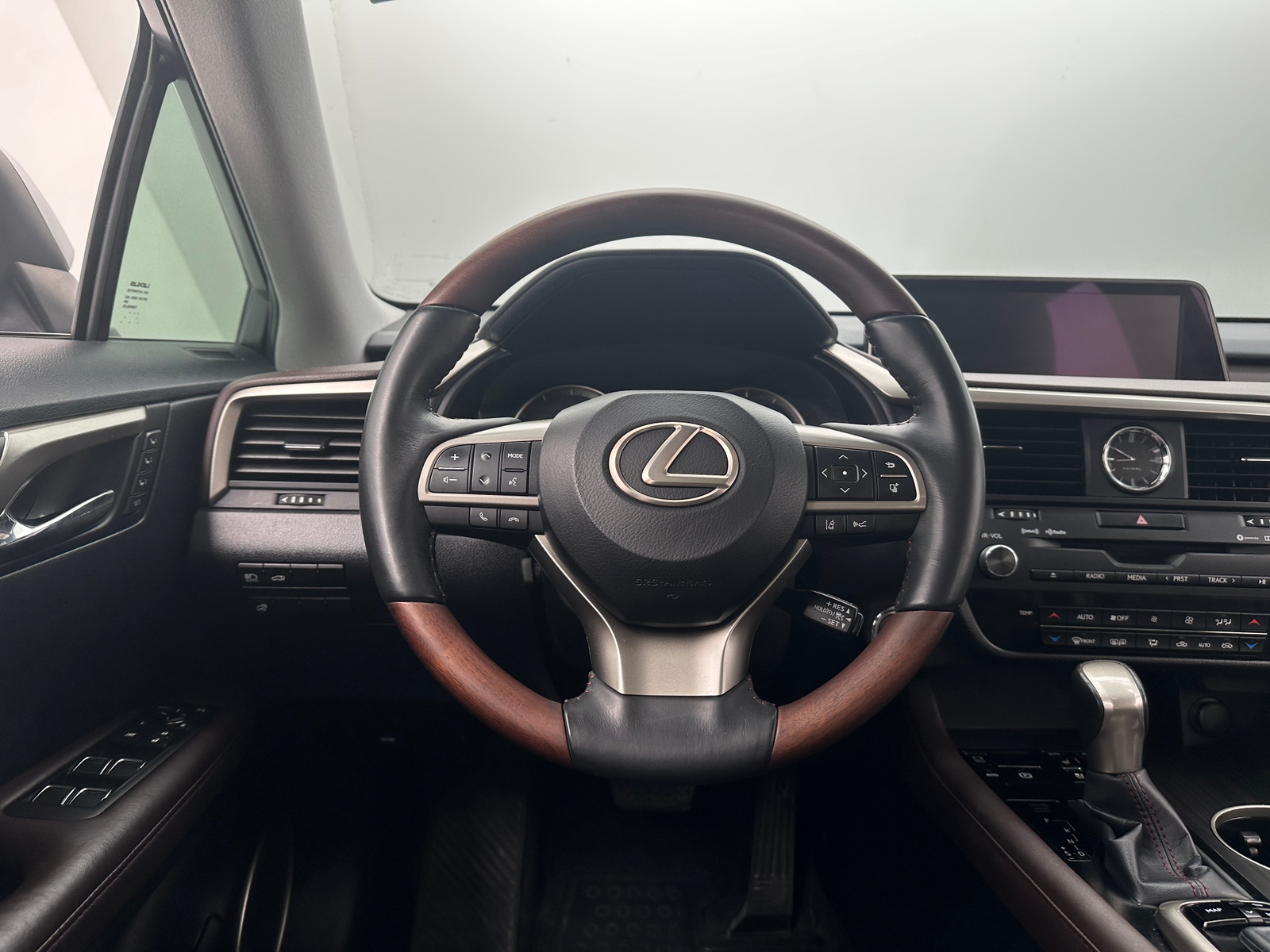 Thumbnail: 2017 Lexus RX - 5