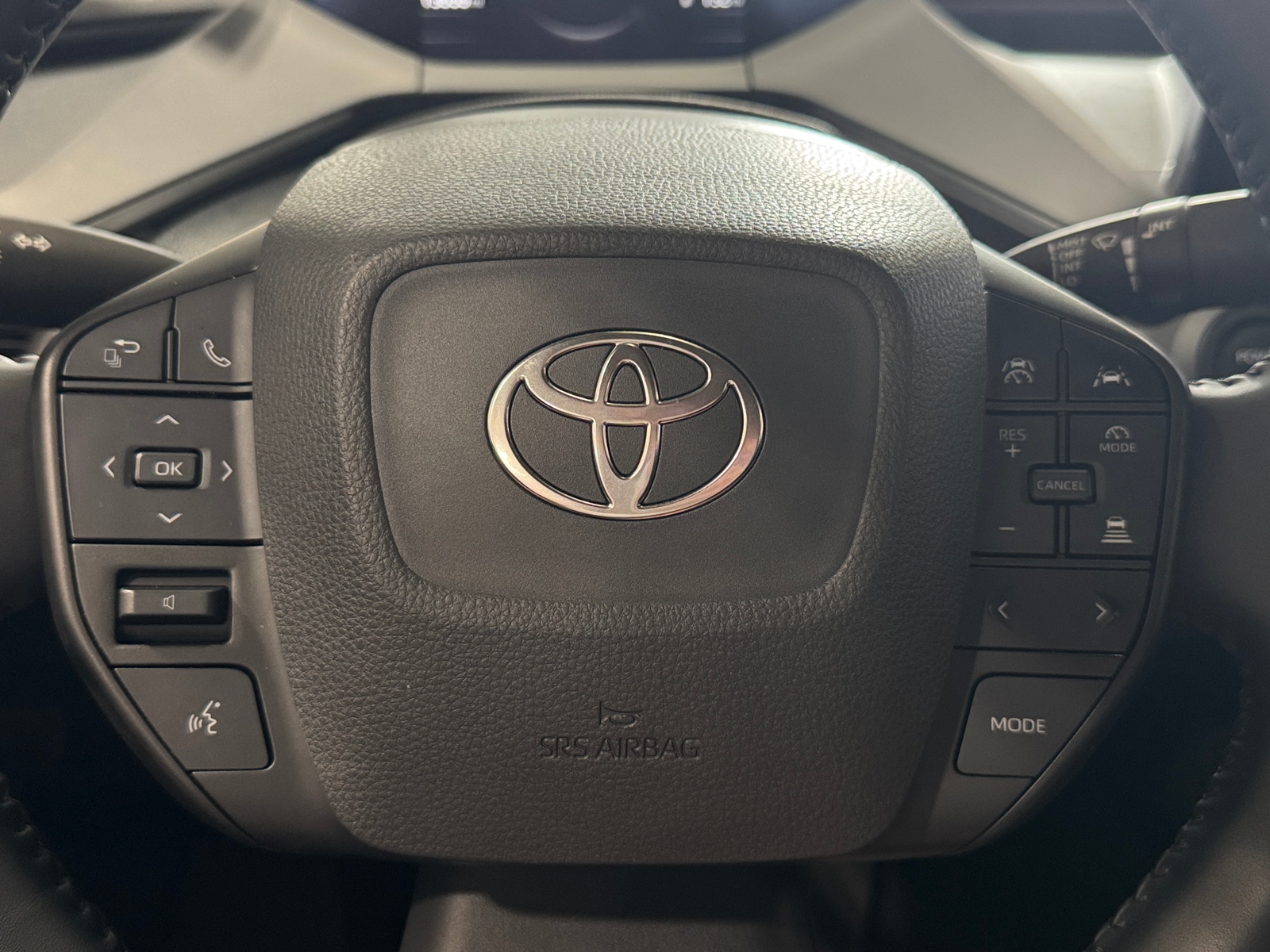 Thumbnail: 2024 Toyota Prius - 5