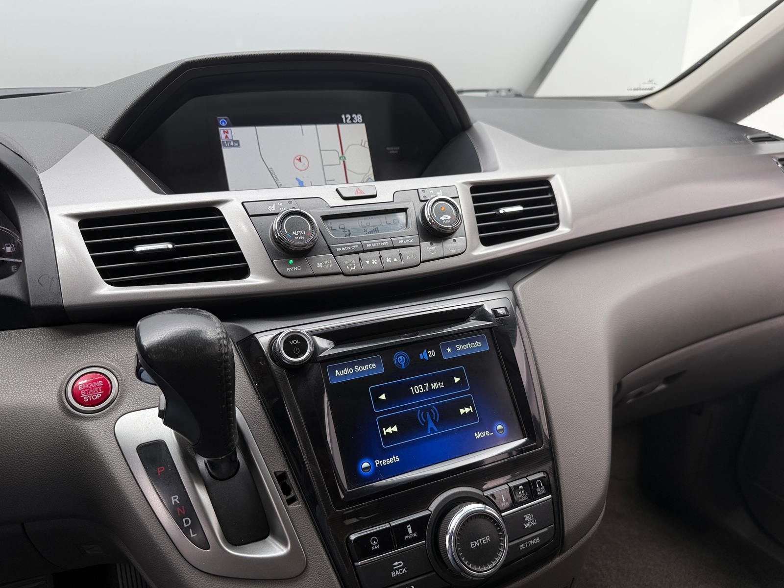 Thumbnail: 2016 Honda Odyssey - 3
