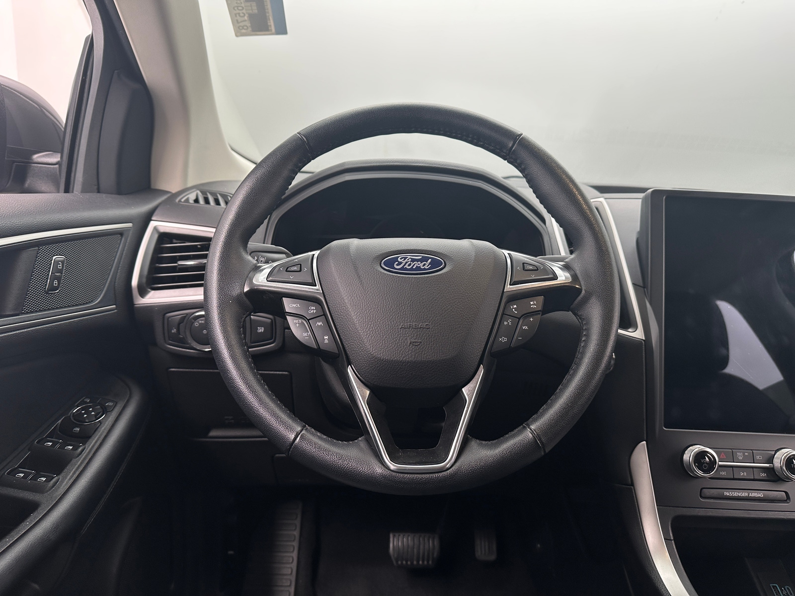 Thumbnail: 2024 Ford Edge - 4