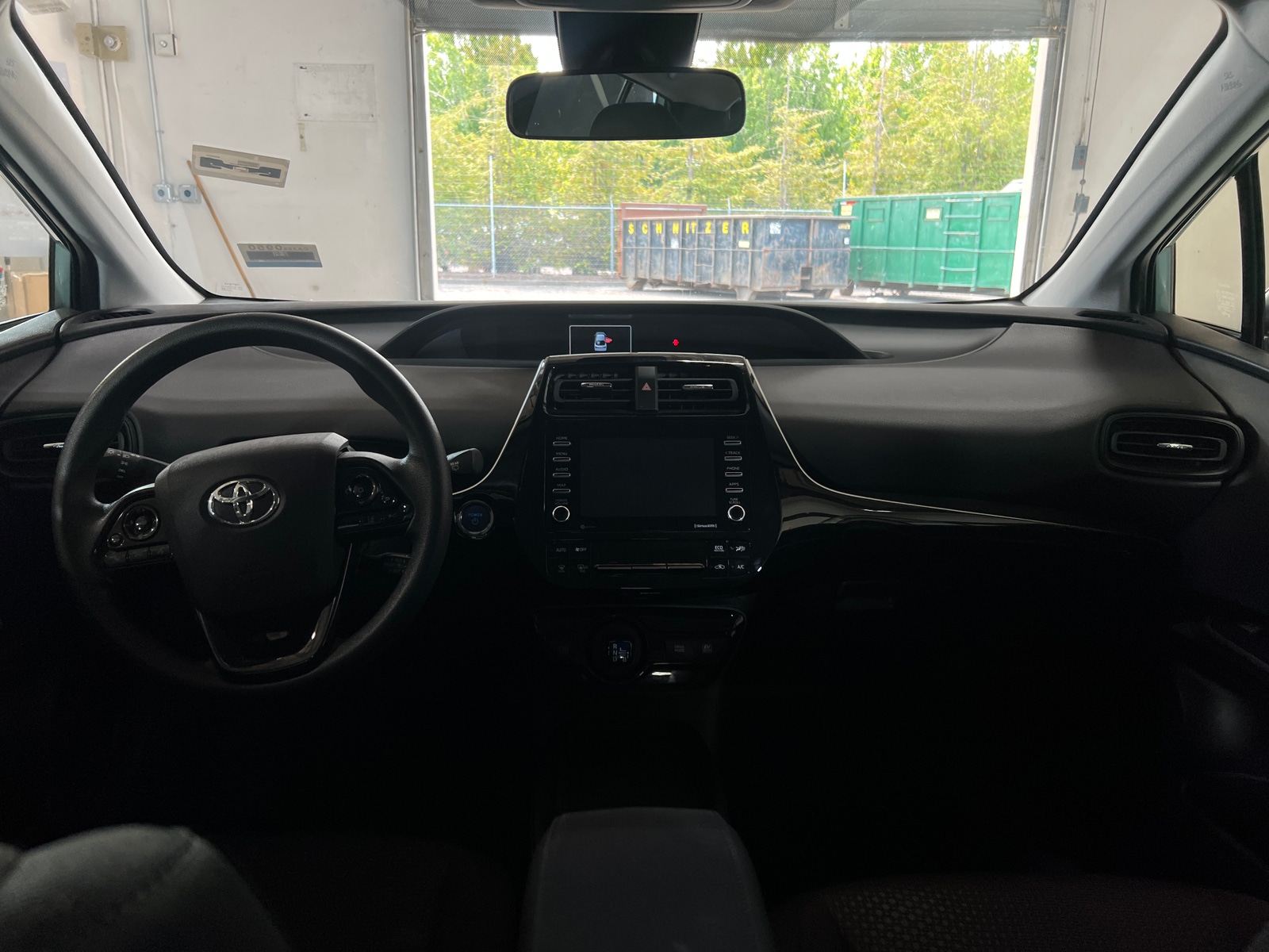 Thumbnail: 2022 Toyota Prius - 3