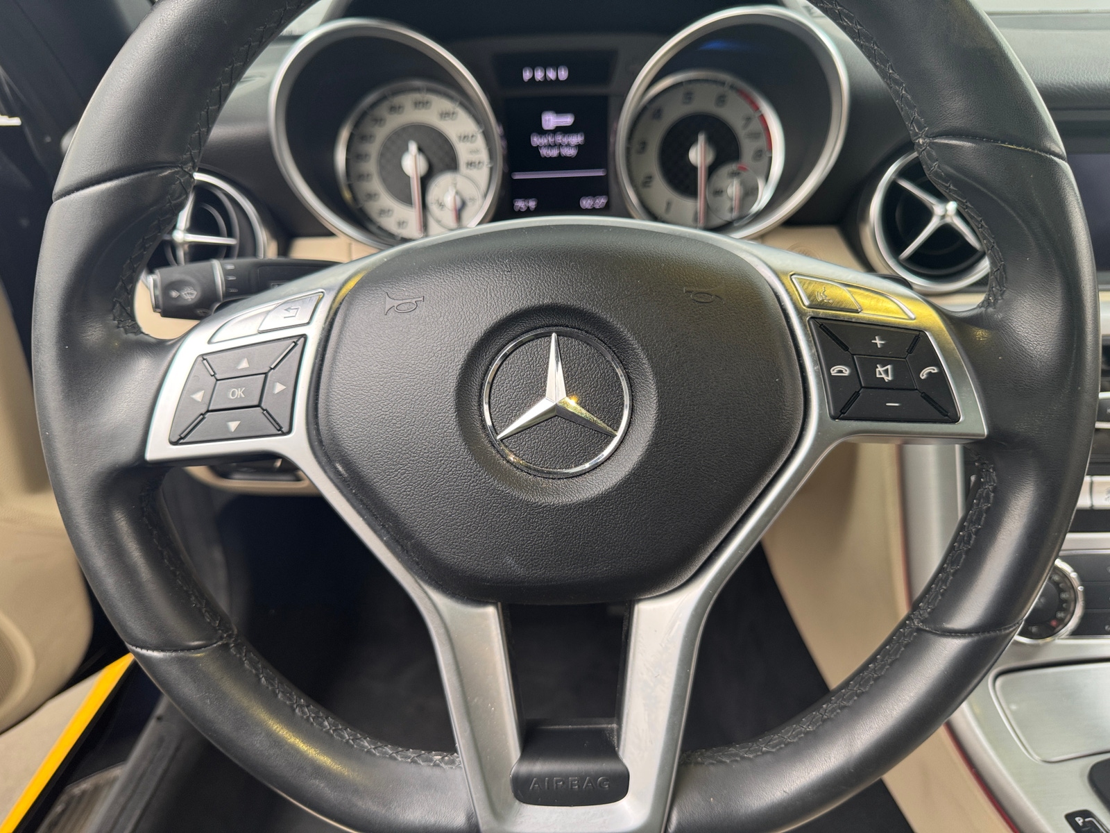 Thumbnail: 2013 Mercedes-Benz SLK - 4