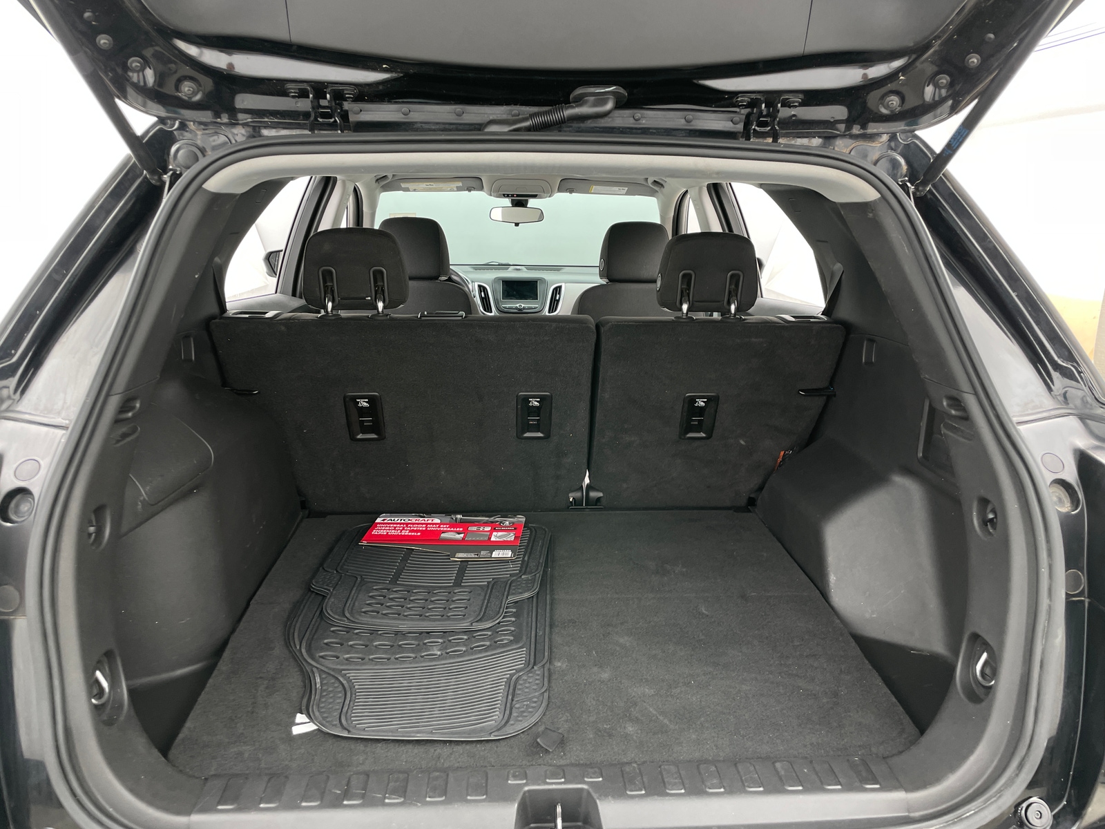 Thumbnail: 2019 Chevrolet Equinox - 7