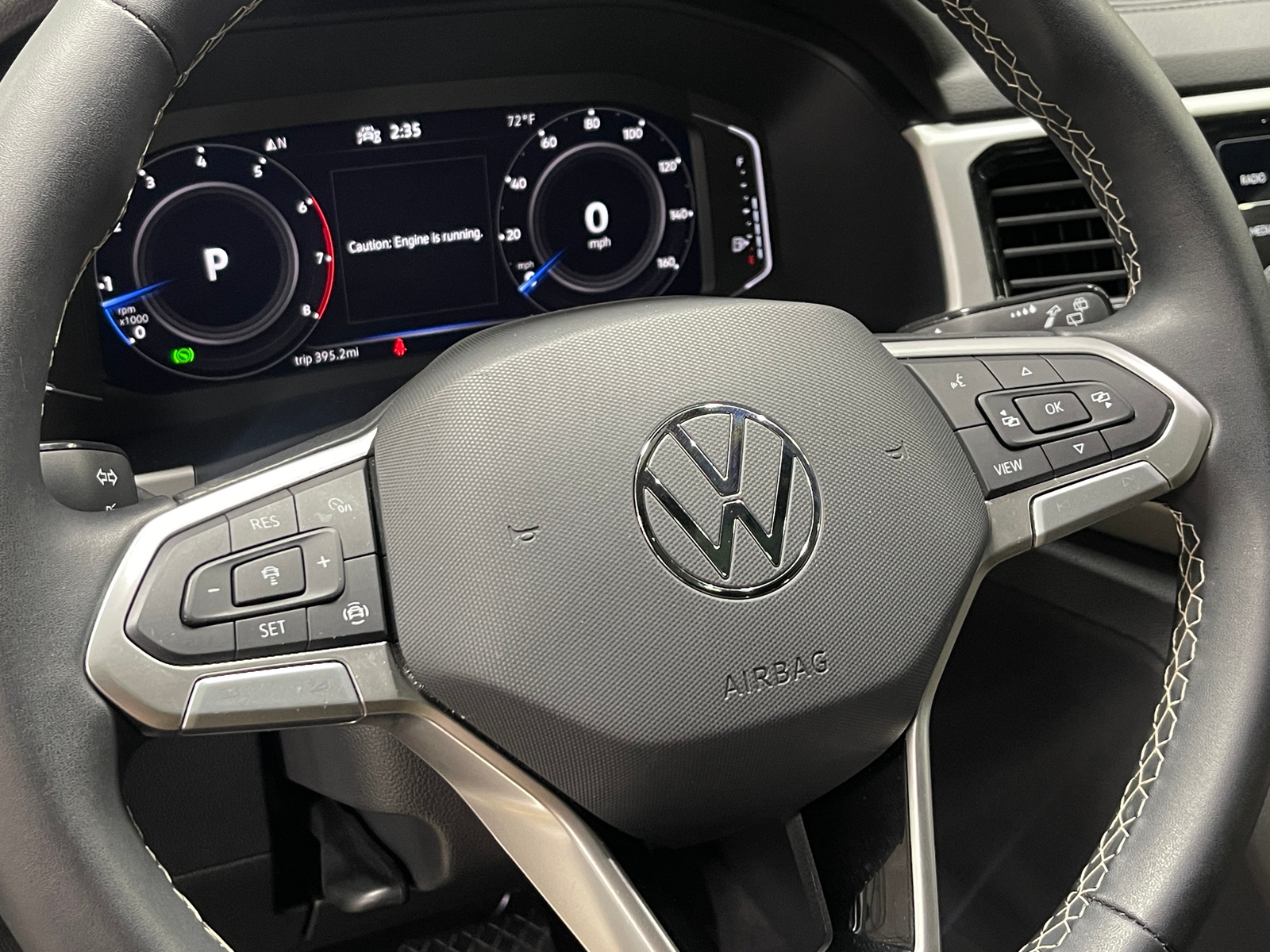 Thumbnail: 2023 Volkswagen Atlas - 4