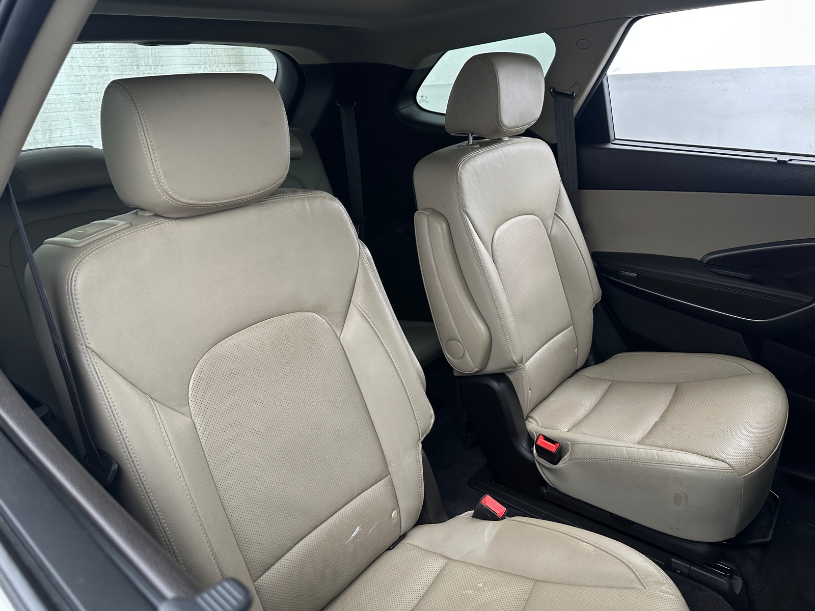 Thumbnail: 2019 Hyundai Santa Fe - 5