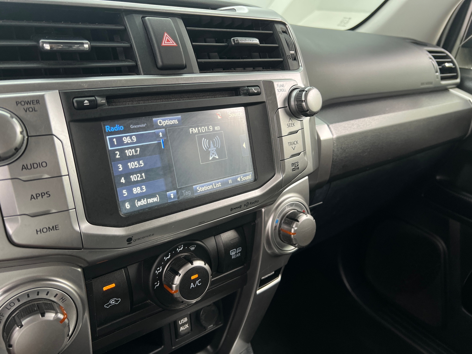 Thumbnail: 2019 Toyota 4Runner - 3