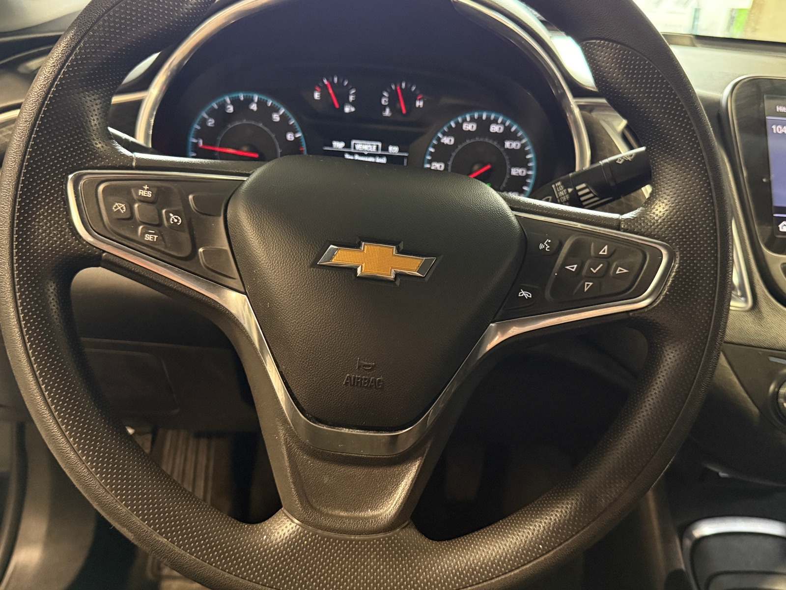 Thumbnail: 2021 Chevrolet Malibu - 5