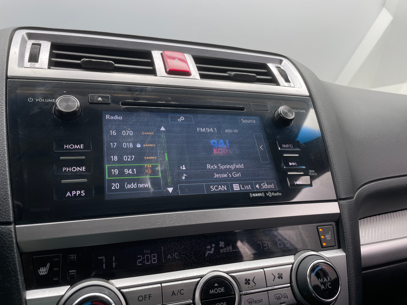 Thumbnail: 2017 Subaru Outback - 4