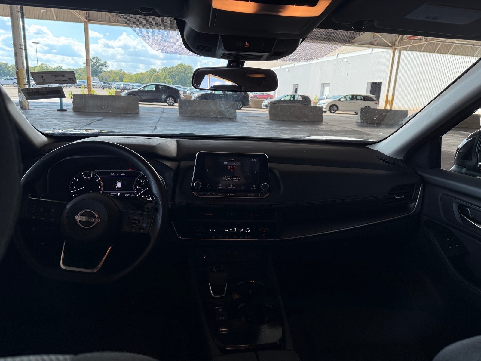 Thumbnail: 2024 Nissan Rogue - 3