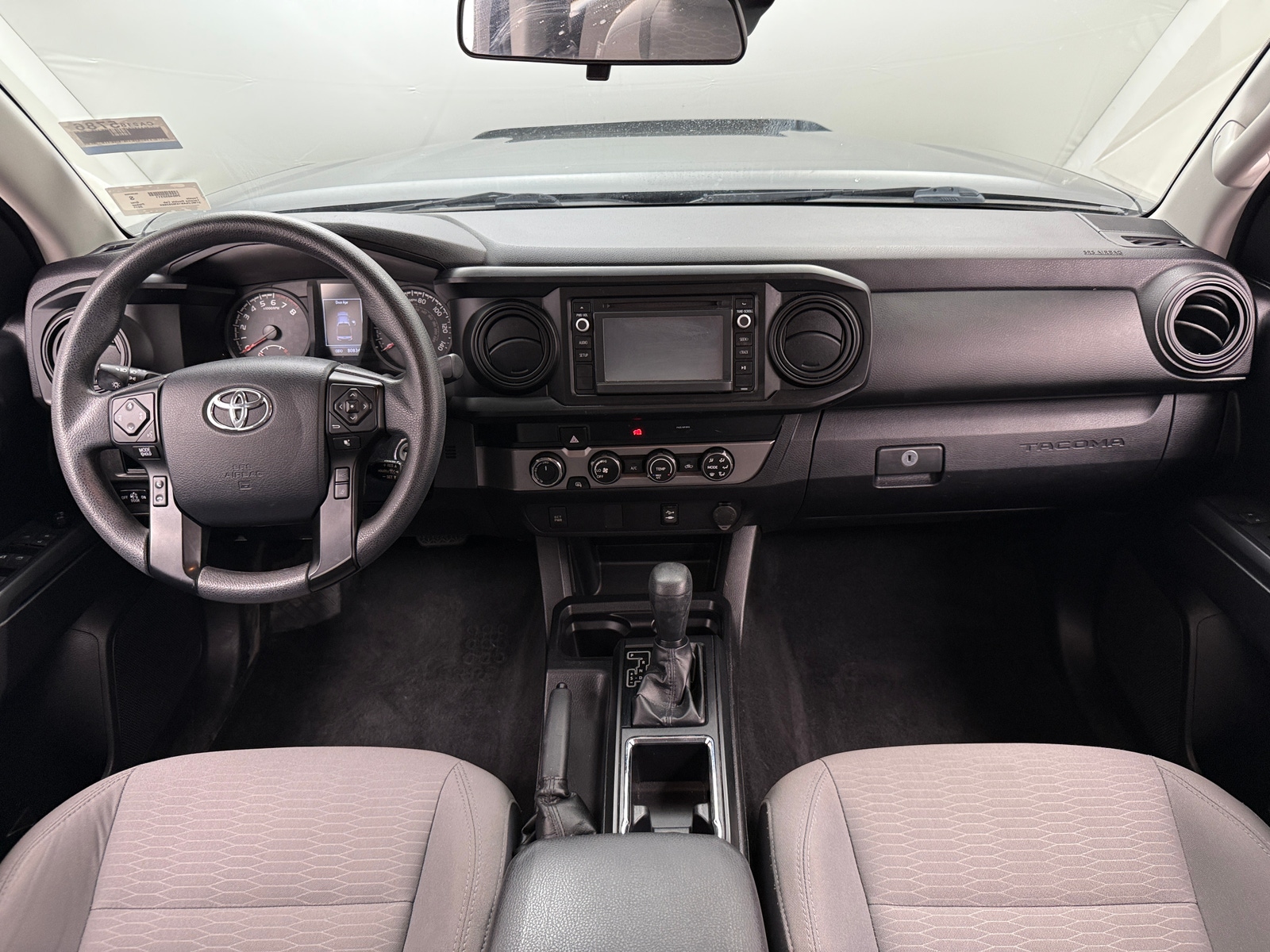 Thumbnail: 2019 Toyota Tacoma - 3