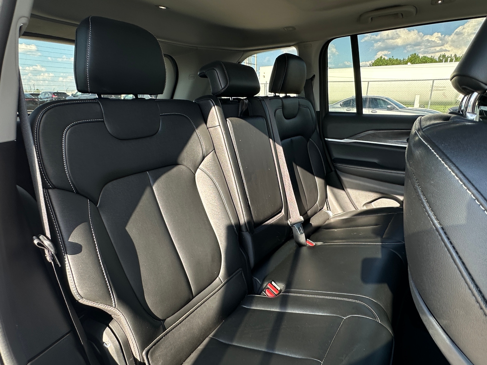 Thumbnail: 2024 Jeep Grand Cherokee - 5