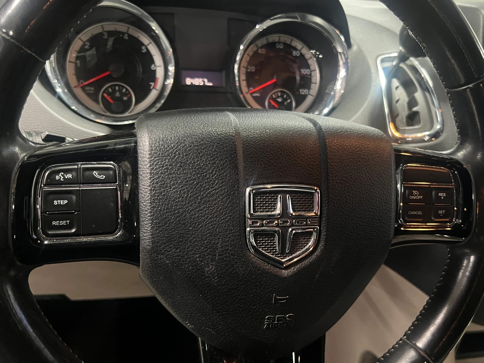 Thumbnail: 2019 Dodge Grand Caravan - 4