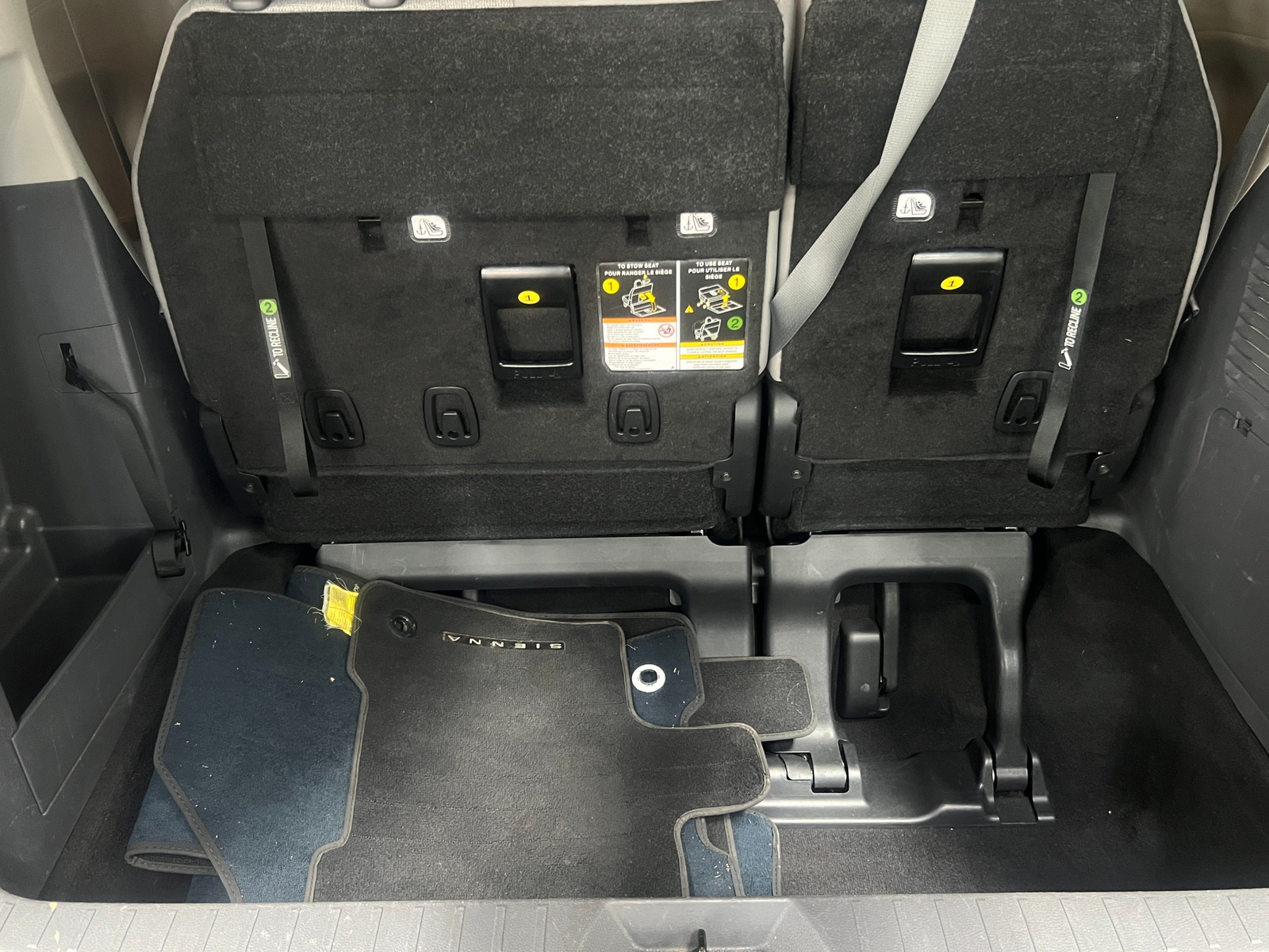Thumbnail: 2023 Toyota Sienna - 7