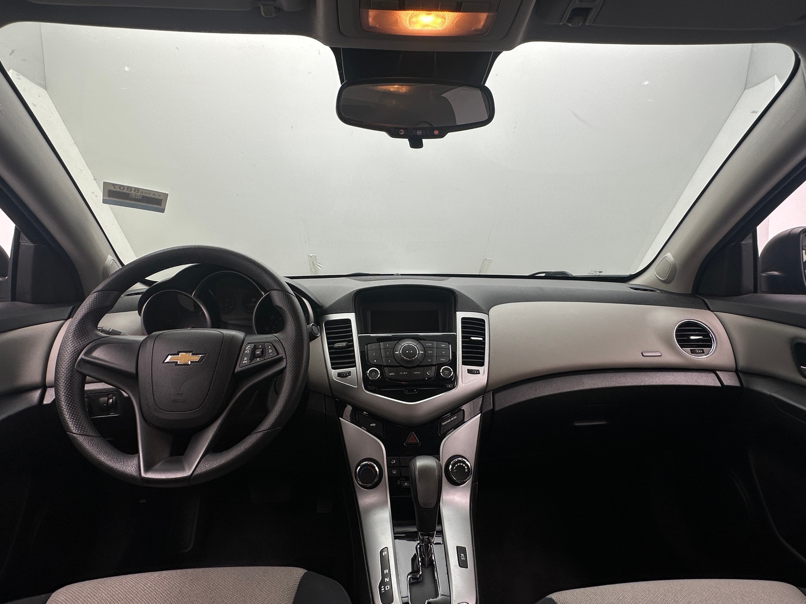 Thumbnail: 2016 Chevrolet Cruze - 3