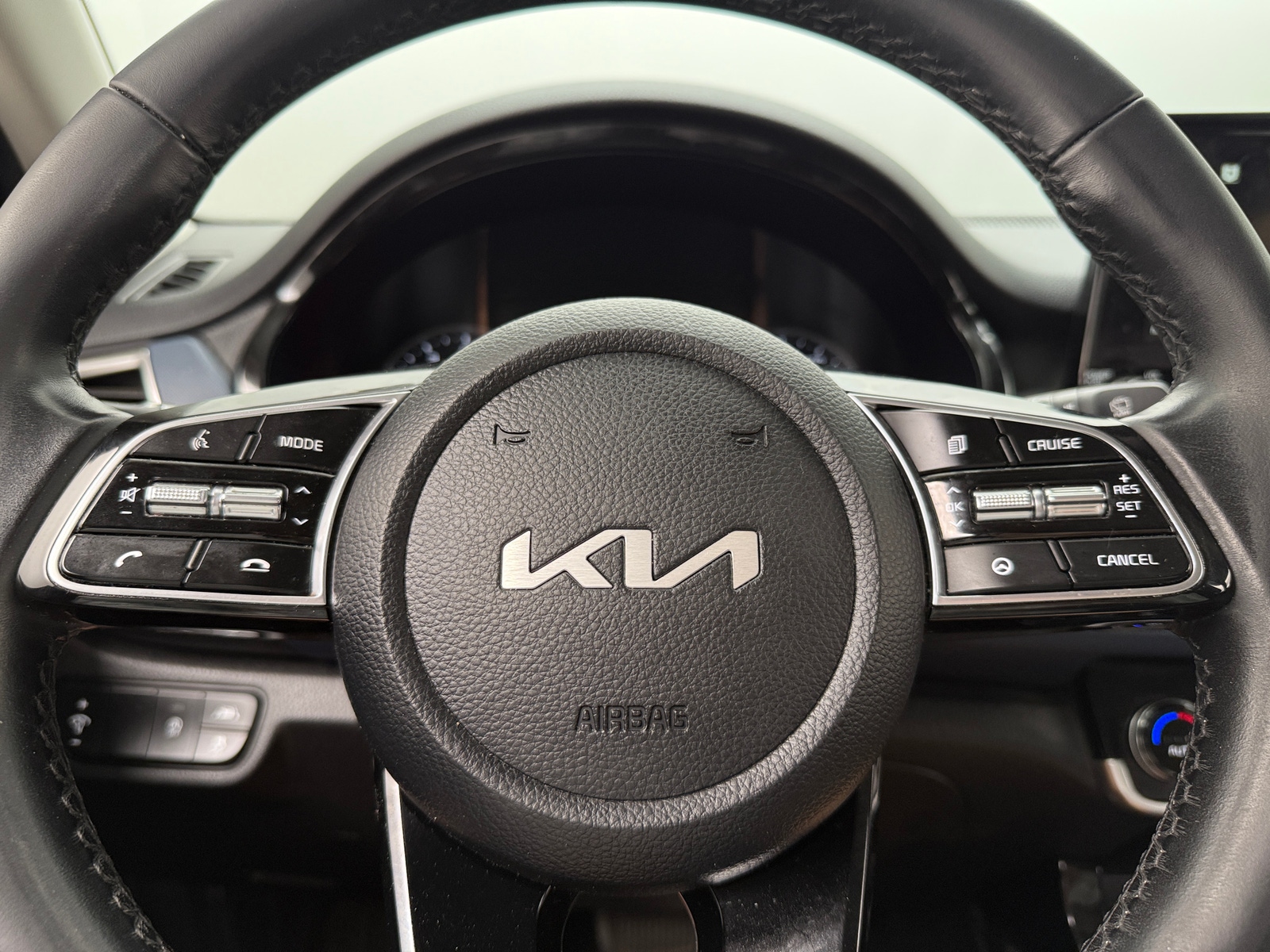 Thumbnail: 2022 Kia Seltos - 5