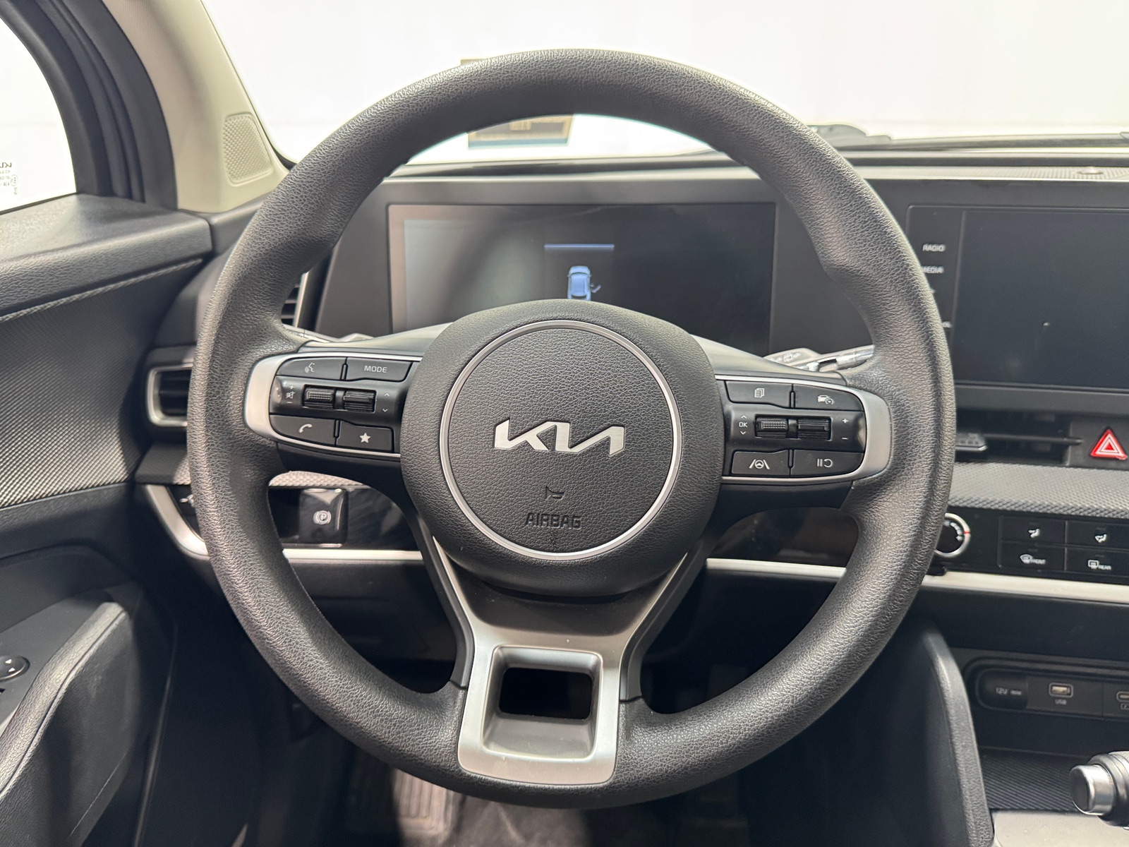 Thumbnail: 2024 Kia Sportage - 5