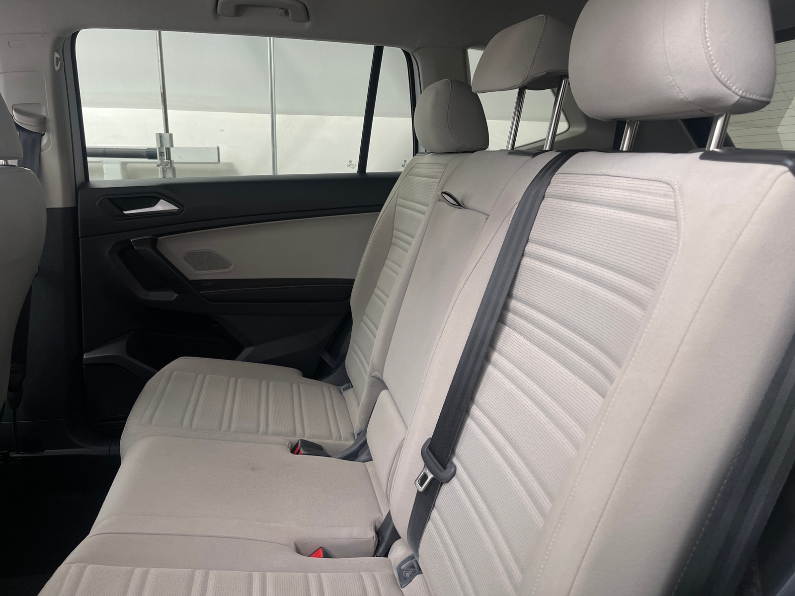 Thumbnail: 2024 Volkswagen Tiguan - 6