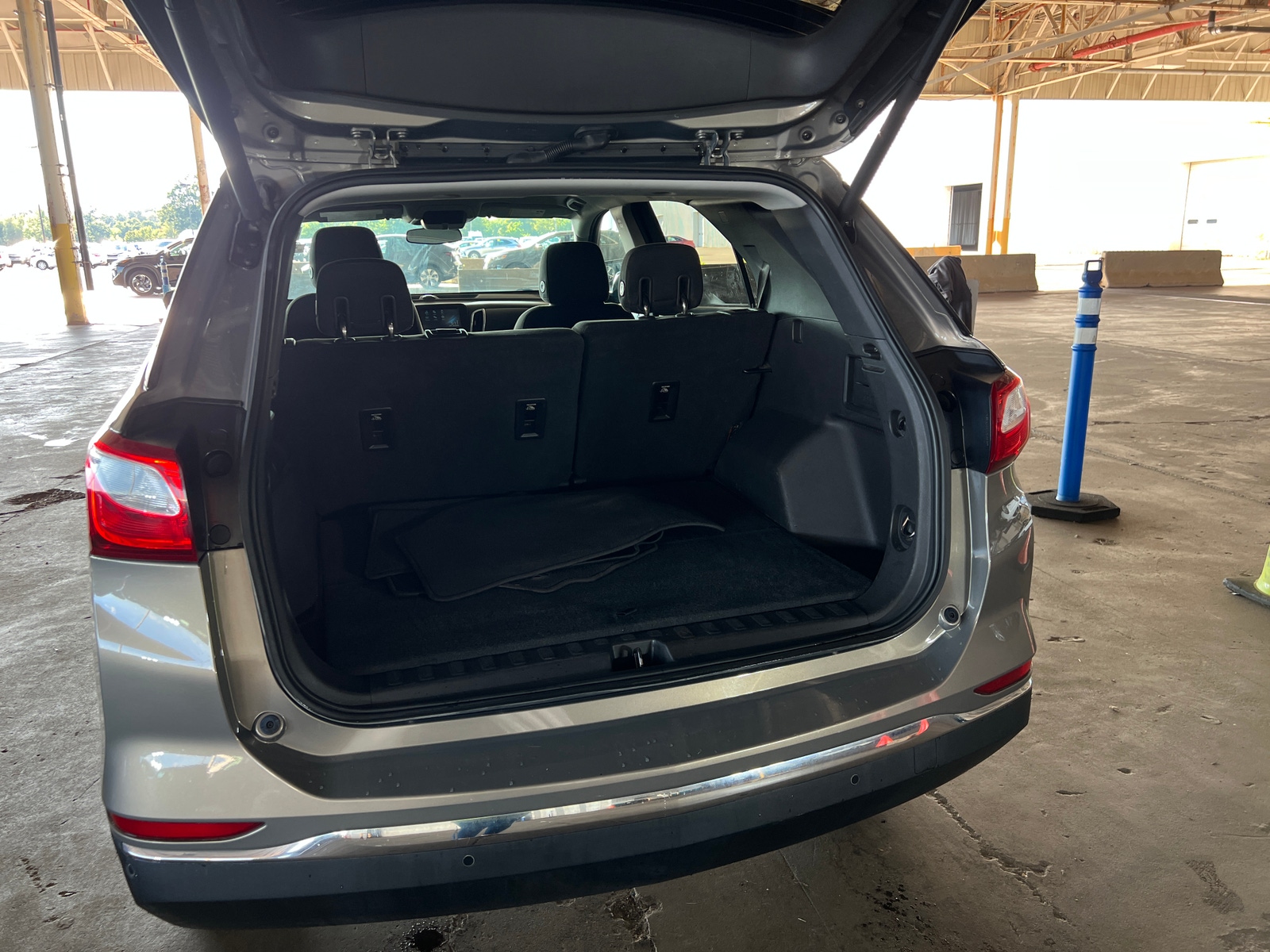 Thumbnail: 2018 Chevrolet Equinox - 7