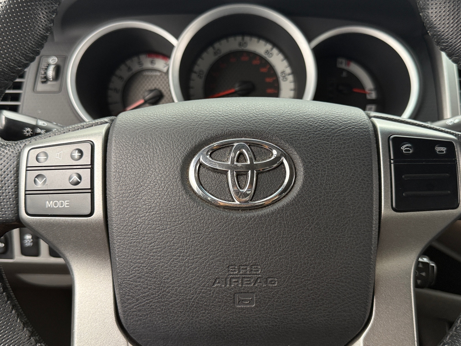 Thumbnail: 2013 Toyota Tacoma - 5