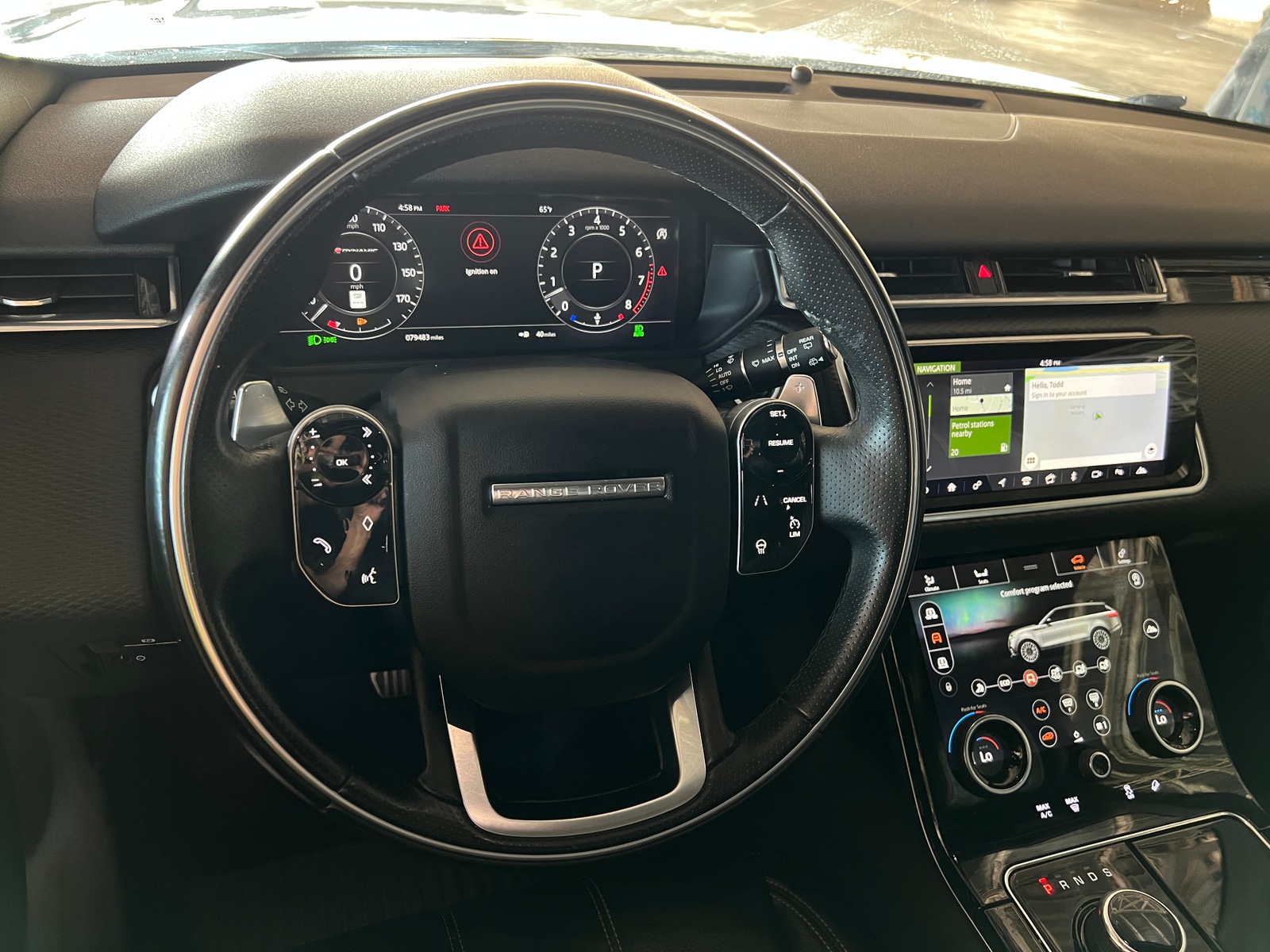Thumbnail: 2018 Land Rover Range Rover Velar - 4